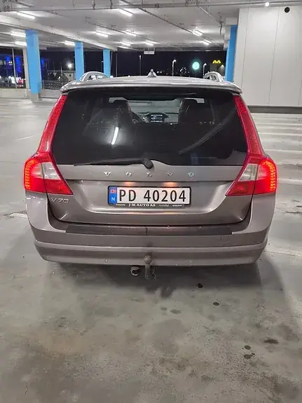 Volvo V70 2012 photo 3