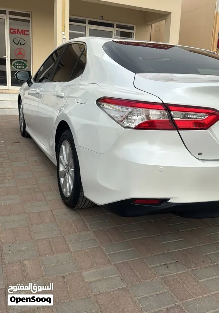 Toyota Camry 2019 photo 4