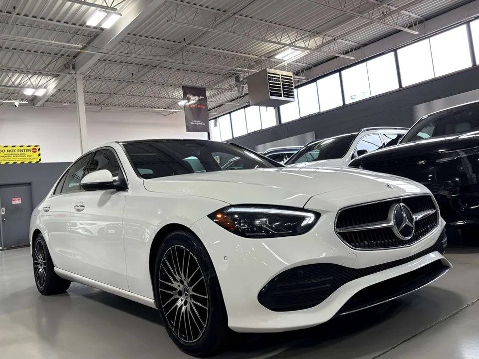 Mercedes-Benz C-Class 2024 photo 2