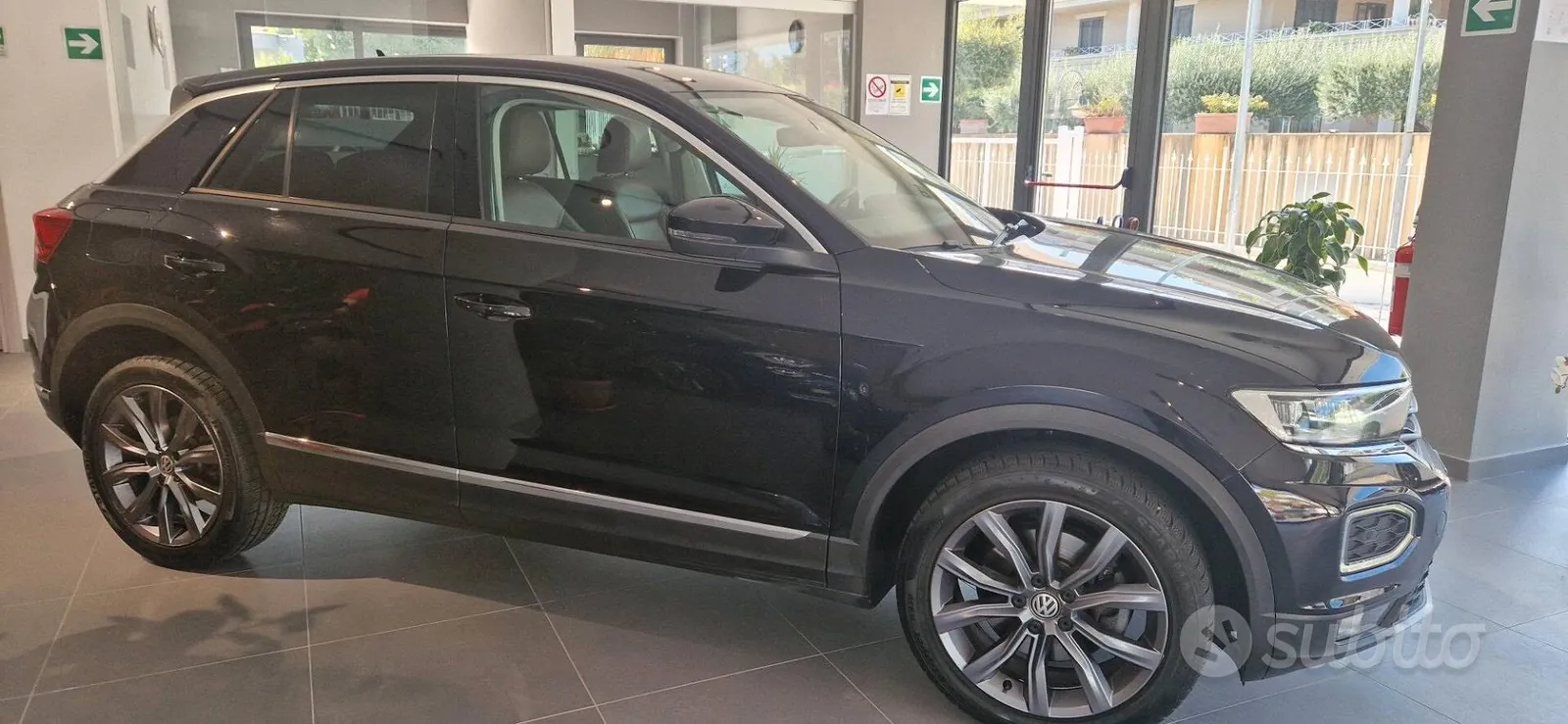 Volkswagen T-Roc 2019 photo 3
