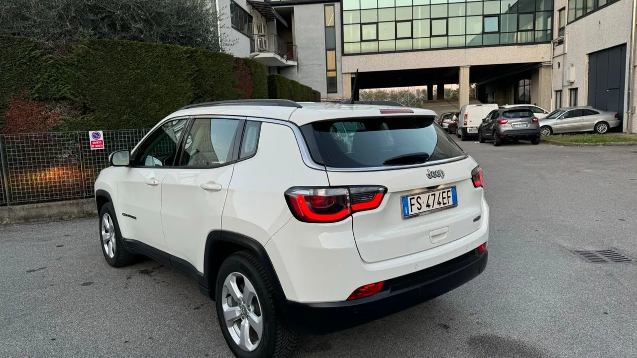 Jeep Compass 2018 photo 4