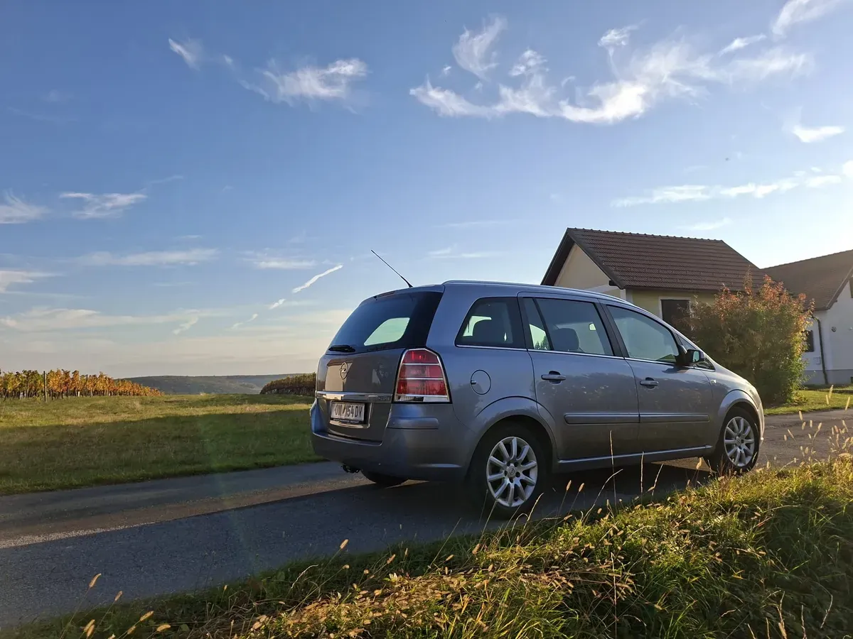 Opel Zafira 2007 photo 3