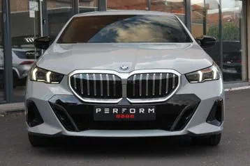 BMW I5 2023 photo 2