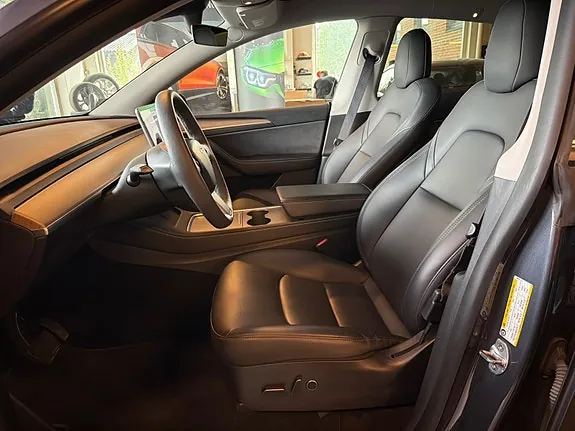 Tesla Model Y 2021 photo 5