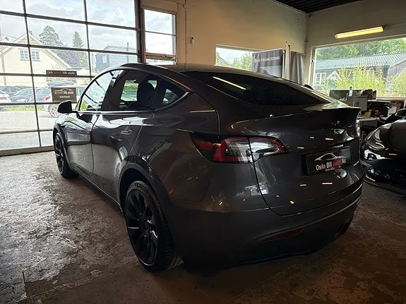 Tesla Model Y 2021 photo 3