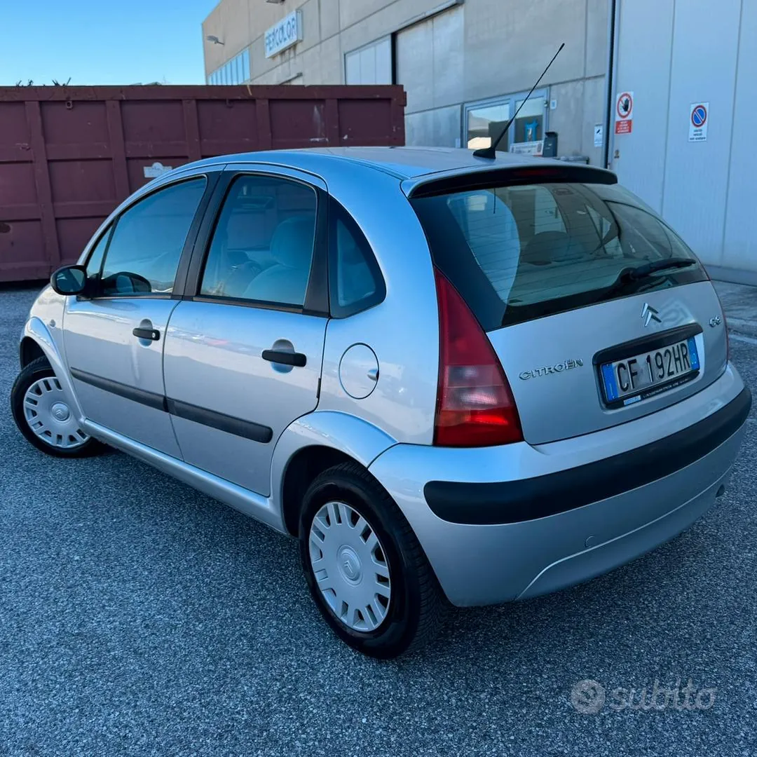 Citroen C3 2003 photo 3