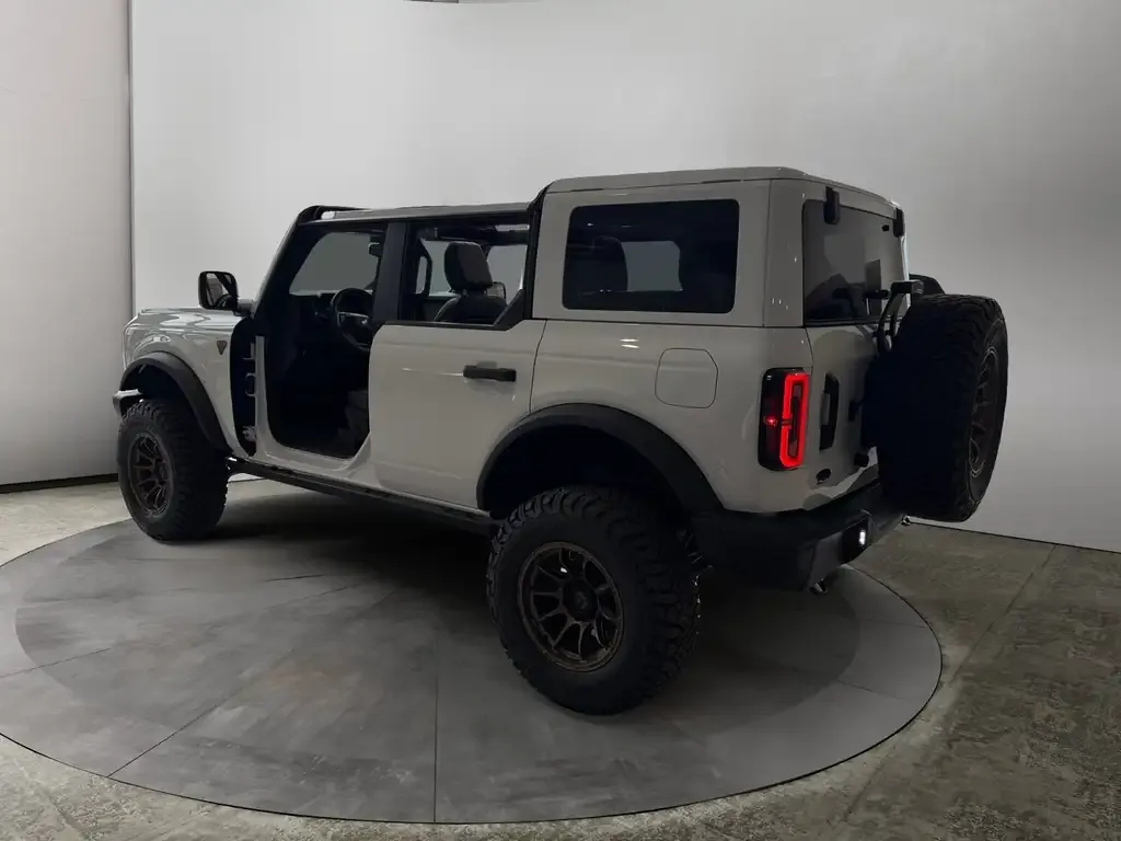 Ford Bronco 2025 photo 3