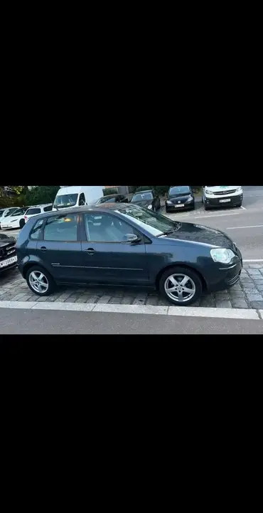 Volkswagen Polo 2009 photo 2