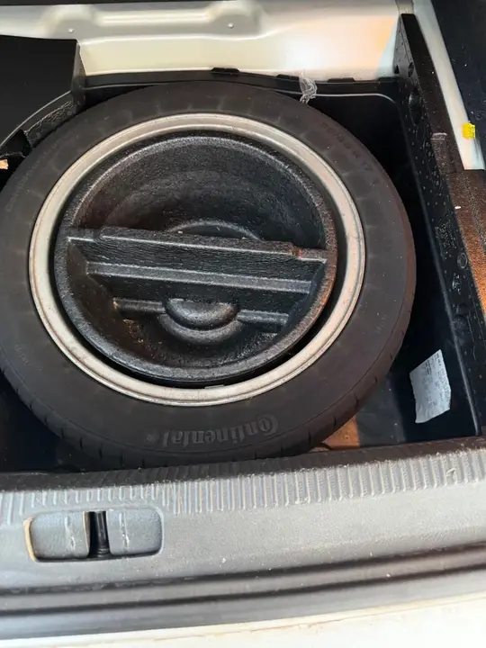 Volkswagen Passat 2011 photo 5