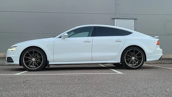 Audi A7 2018 photo 2