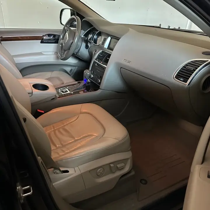 Audi Q7 2009 photo 3