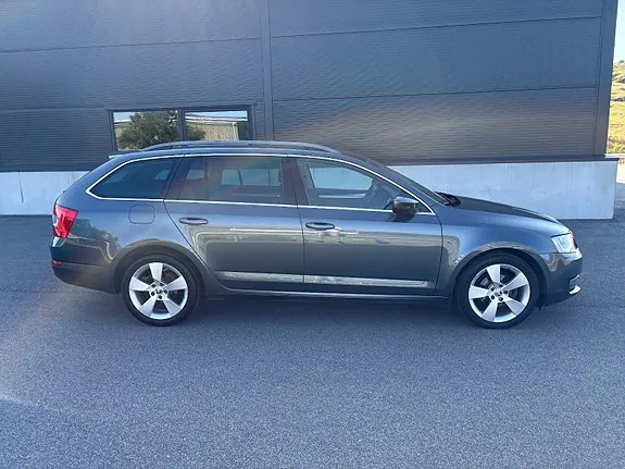 Skoda Octavia 2016 photo 2