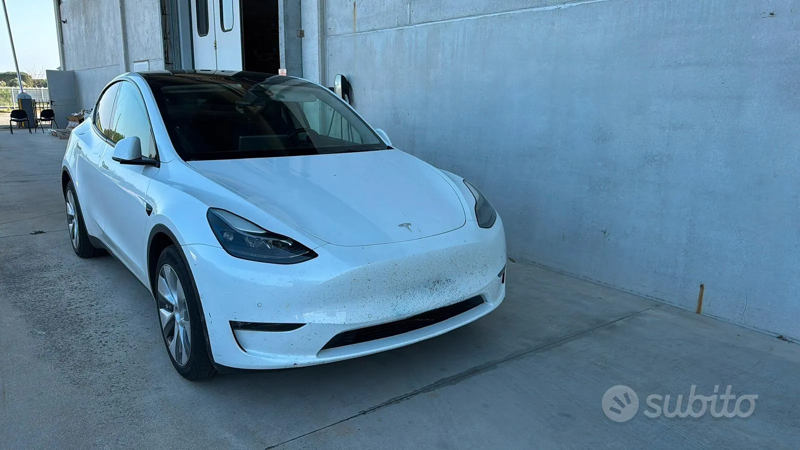 Tesla Model Y 2022 photo 2