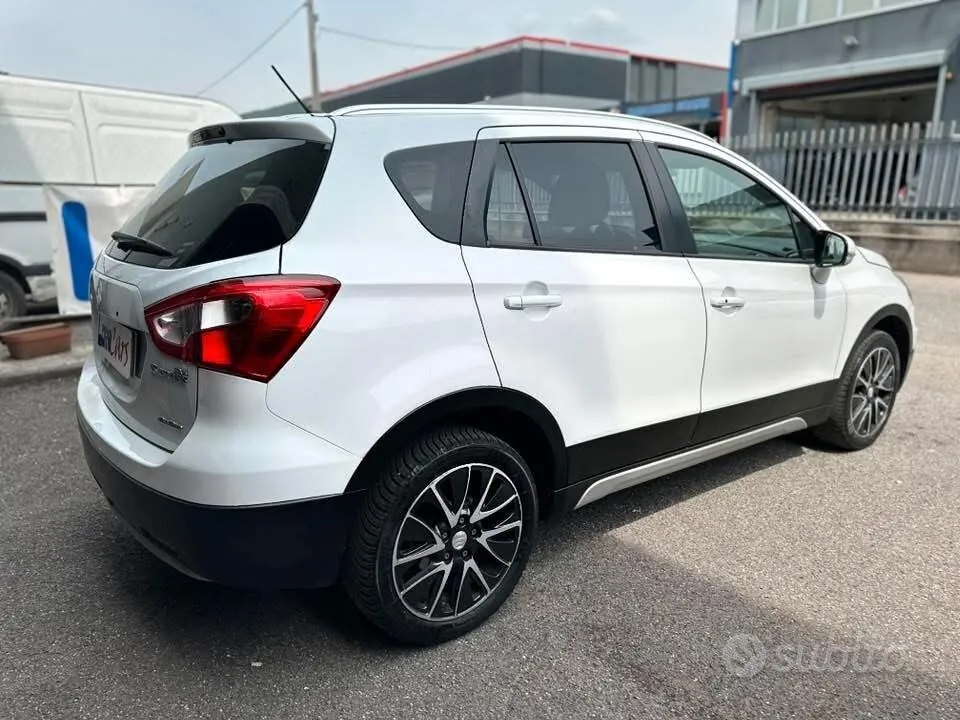Suzuki Sx4 2013 photo 4