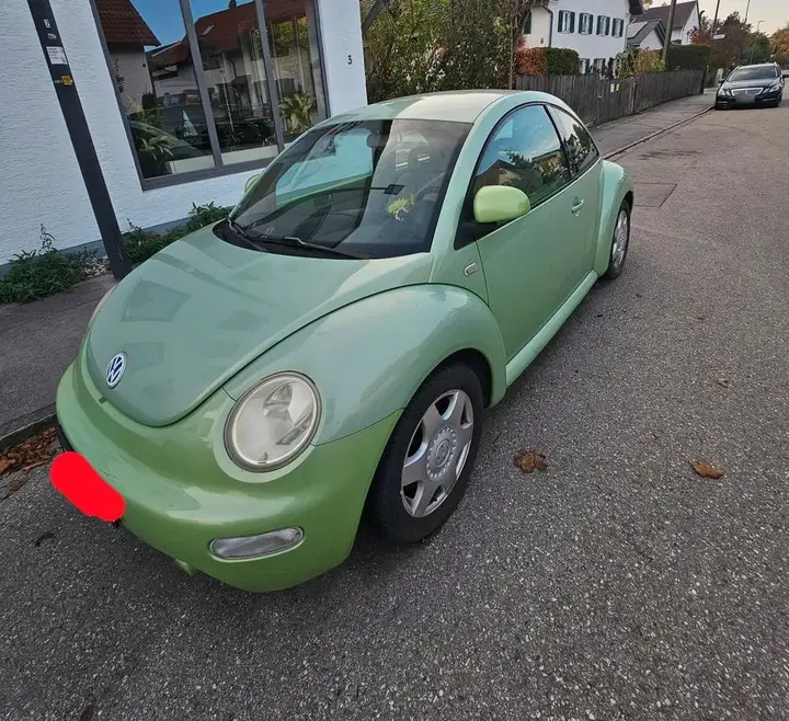 Volkswagen New Beetle