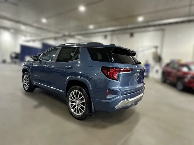 GMC Terrain 2027 photo 3
