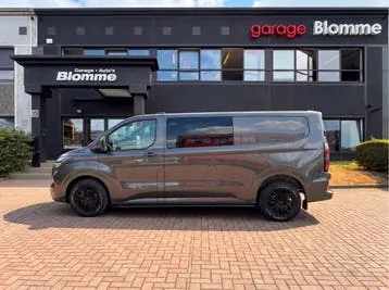 Ford Transit Custom 2025 photo 3