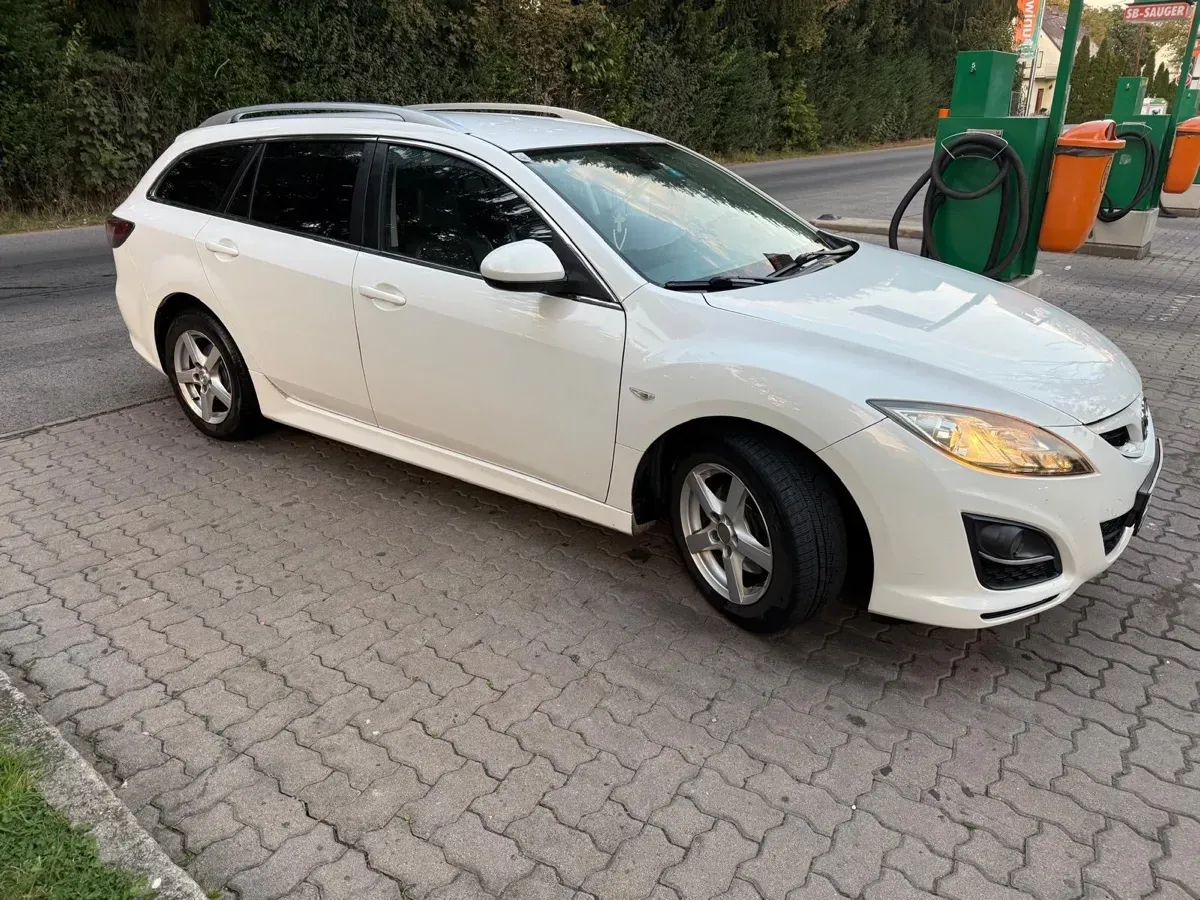 Mazda Mazda6