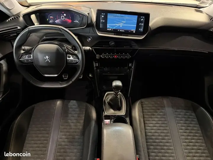 Peugeot 2008 2022 photo 3