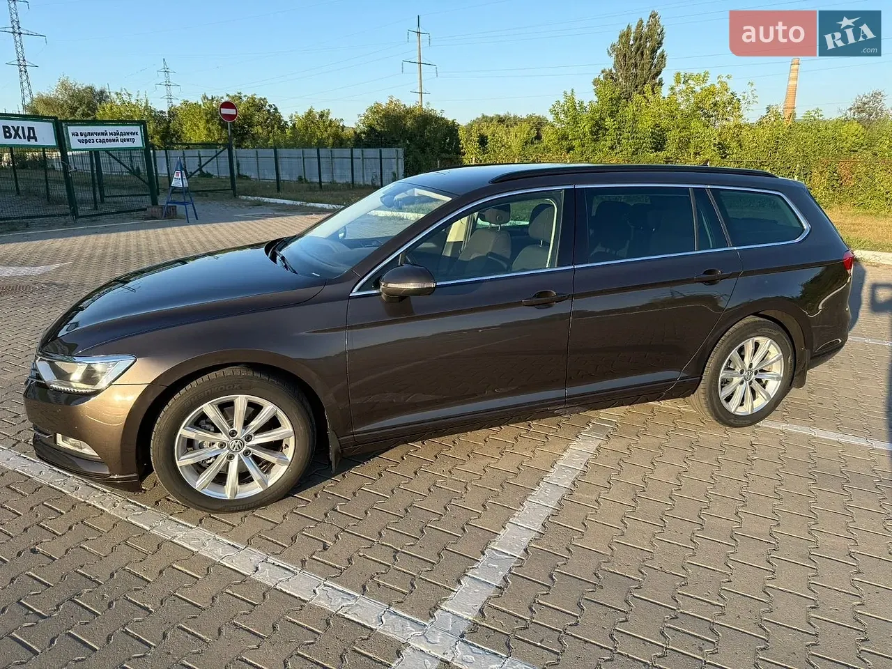 Volkswagen Passat 2018 photo 5