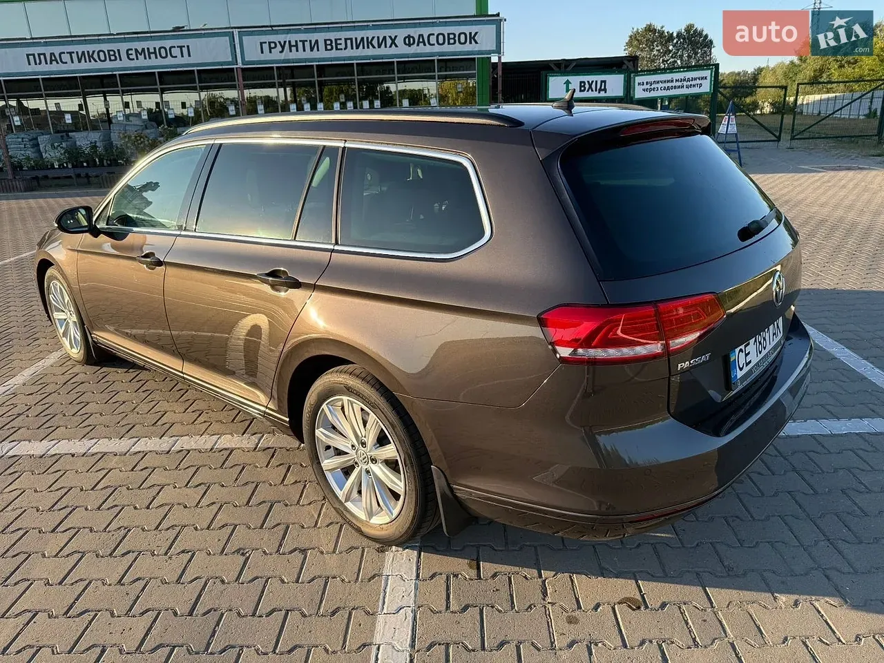 Volkswagen Passat 2018 photo 3