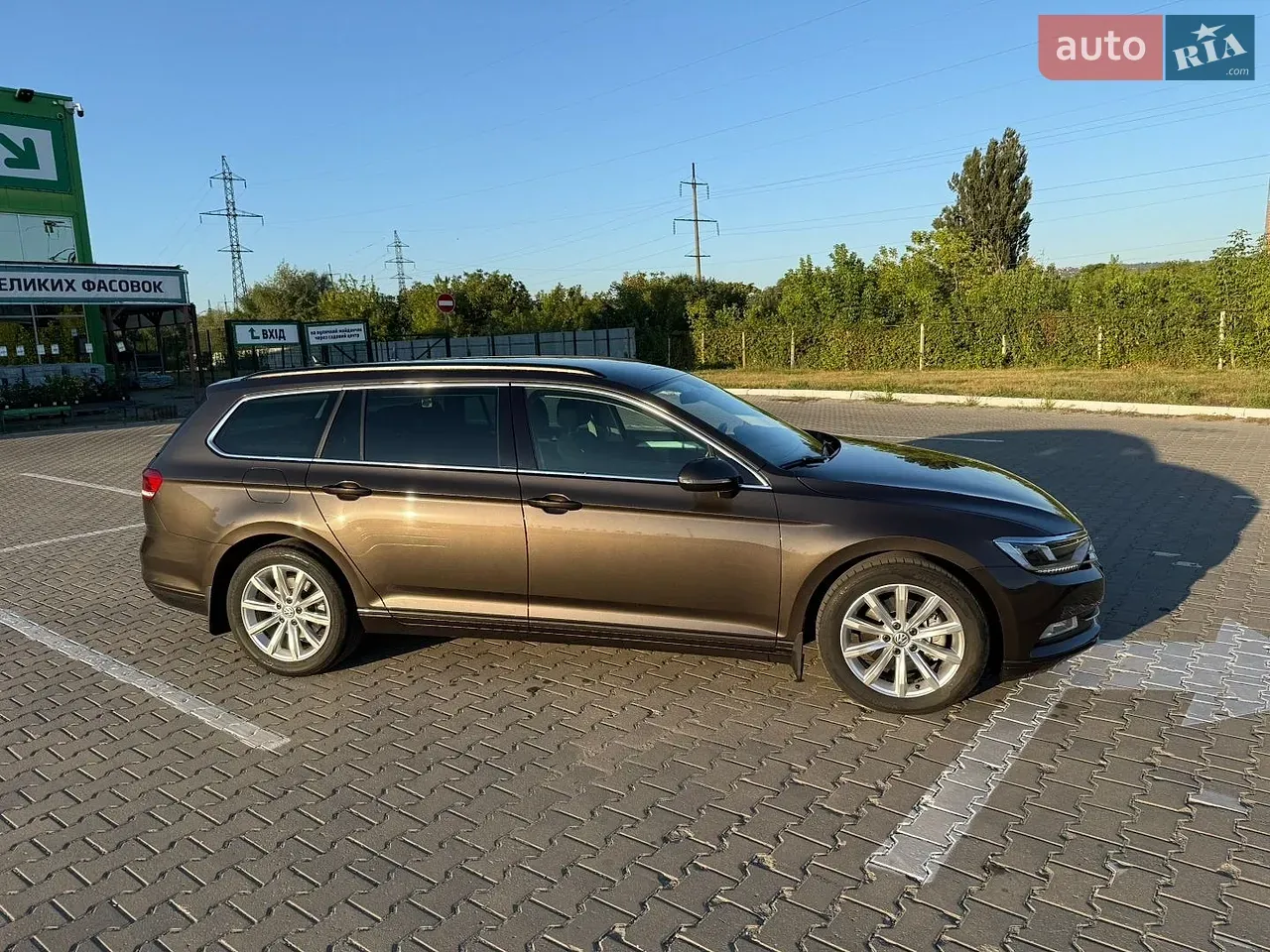 Volkswagen Passat 2018 photo 4
