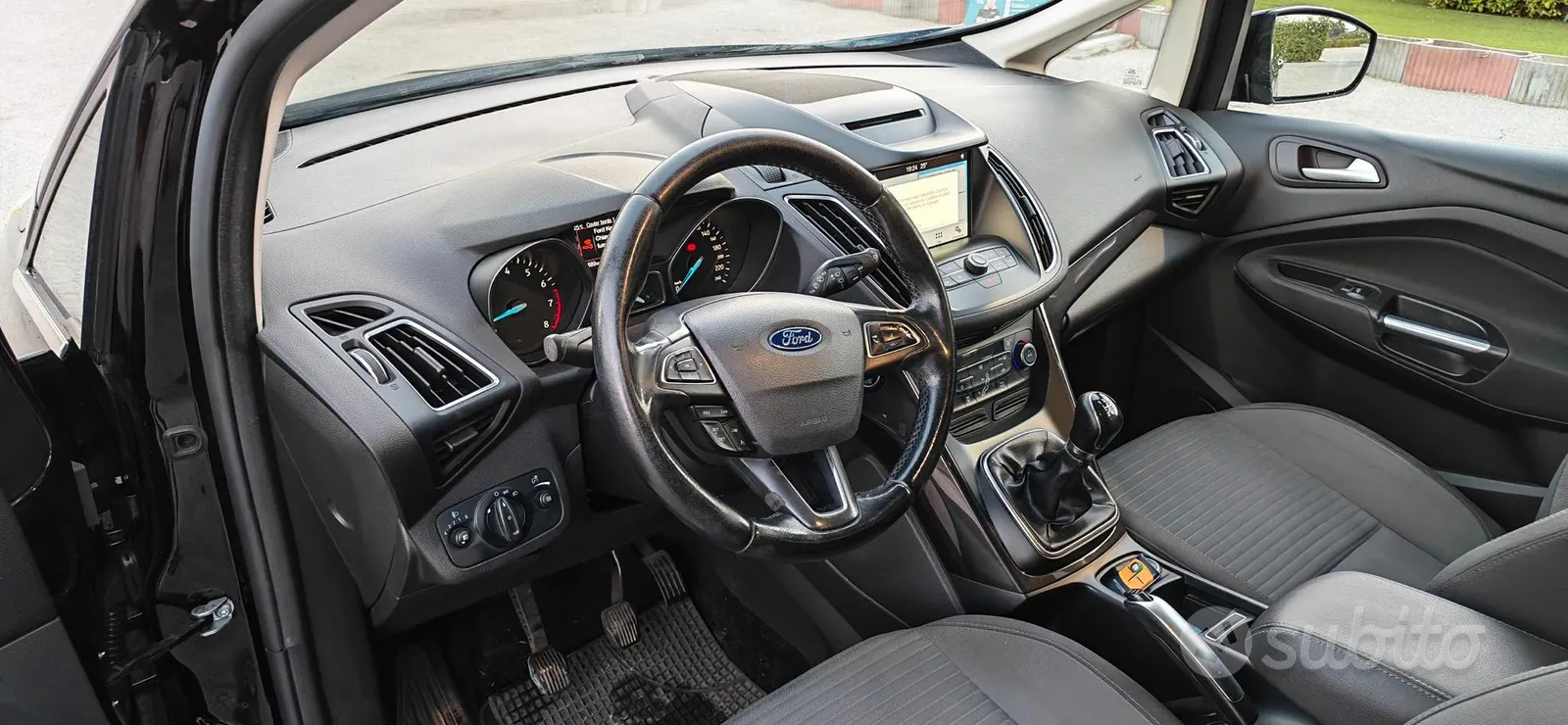 Ford C-Max 2018 photo 3