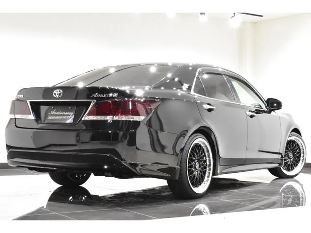 Toyota Crown Athlete S 2015 photo 3