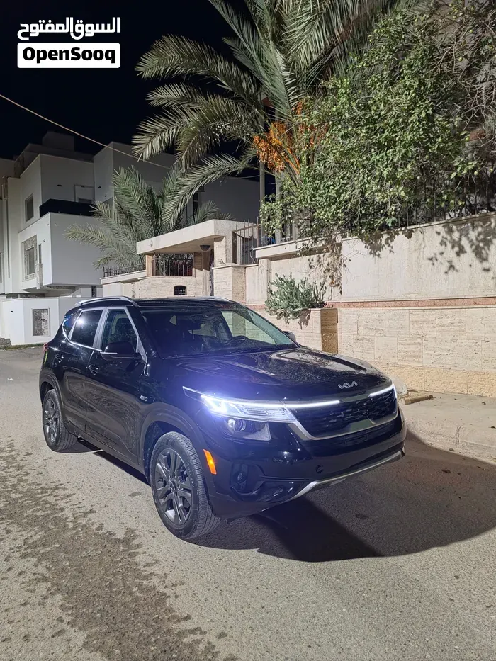 Kia Seltos 2023 photo 2