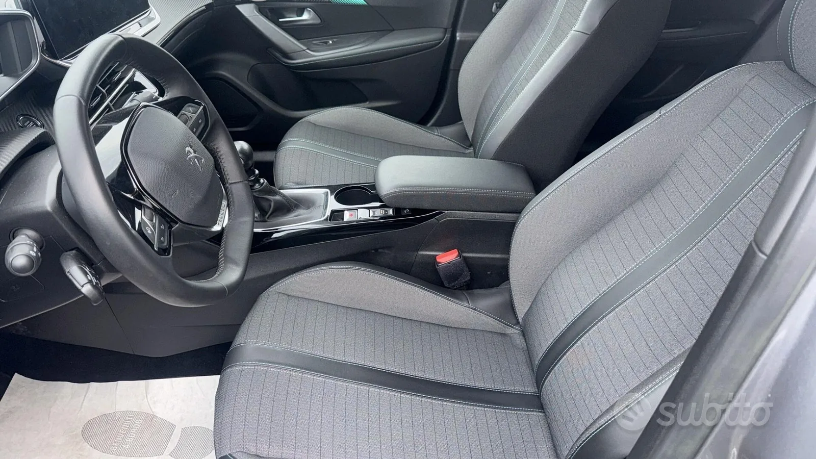 Peugeot 2008 2022 photo 5
