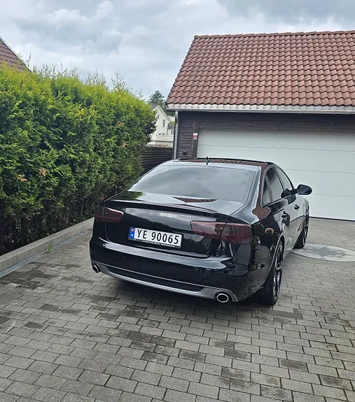 Audi A6 2012 photo 4