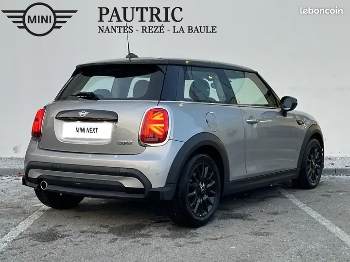 Mini Mini Cooper 2023 photo 2