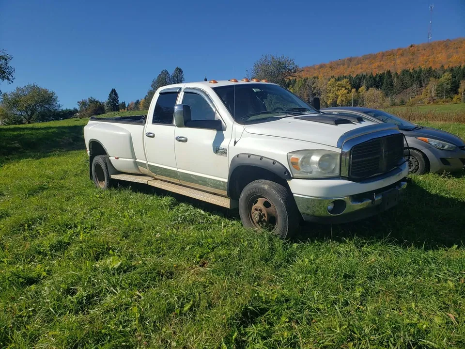 Dodge Ram 3500 2008 photo 4