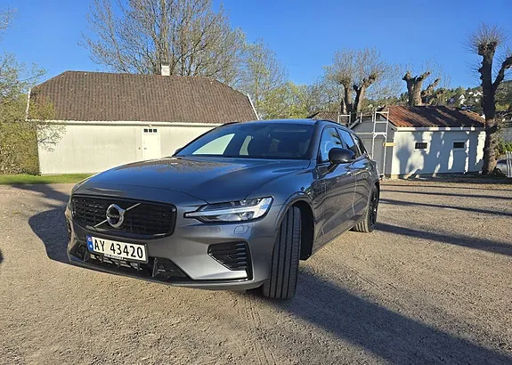 Volvo V60 2021 photo 4