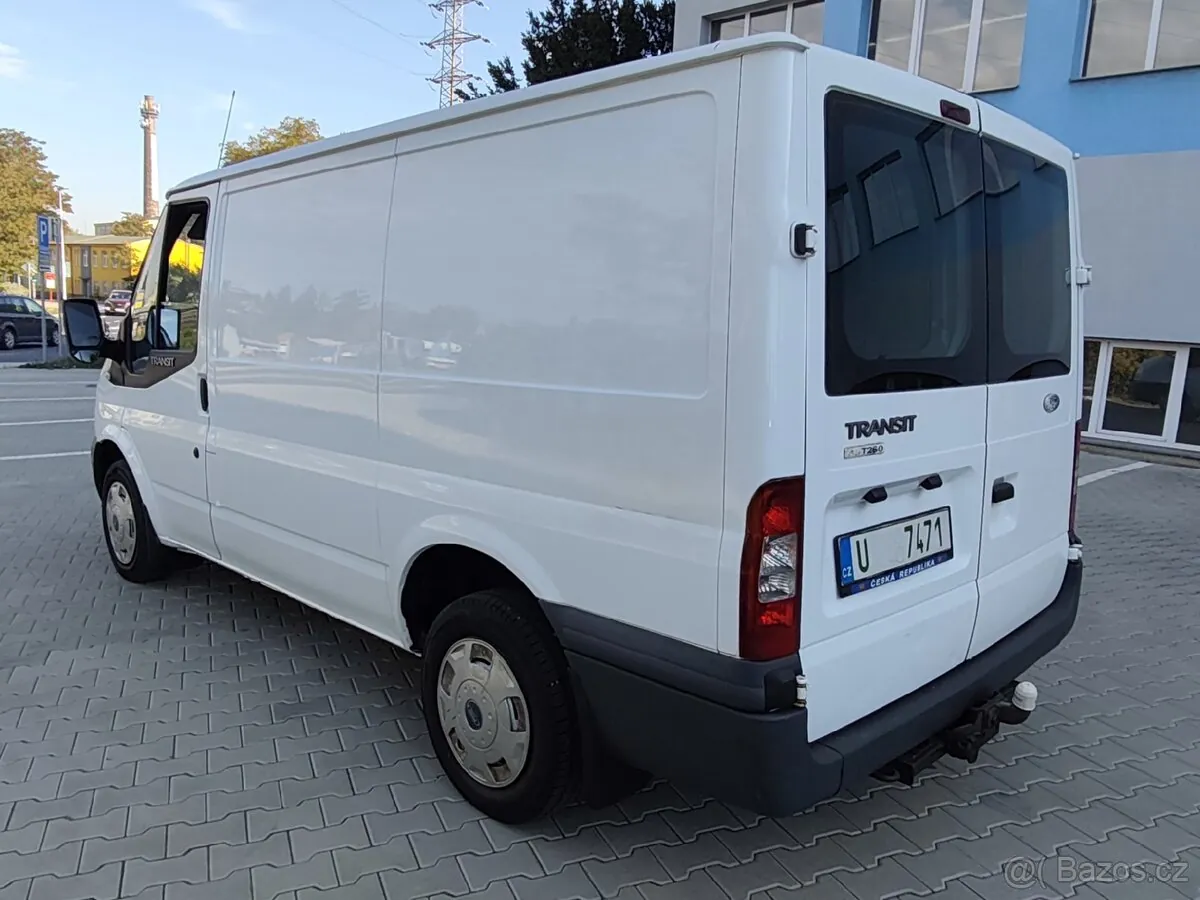 Ford Transit 2010 photo 4
