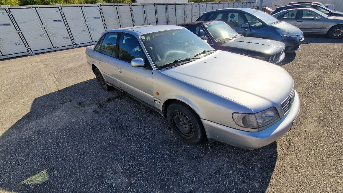 Audi A6 1996 photo 2