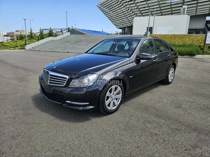 Mercedes-Benz C 180 2012 photo 2