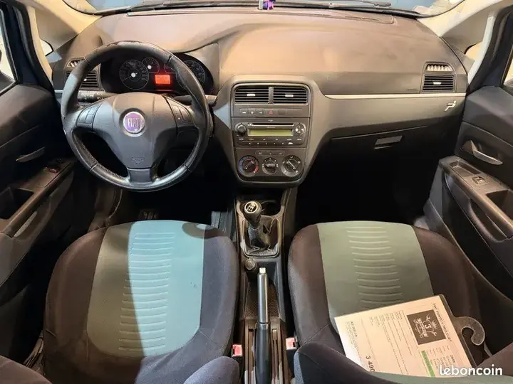 Fiat Grande Punto 2008 photo 5