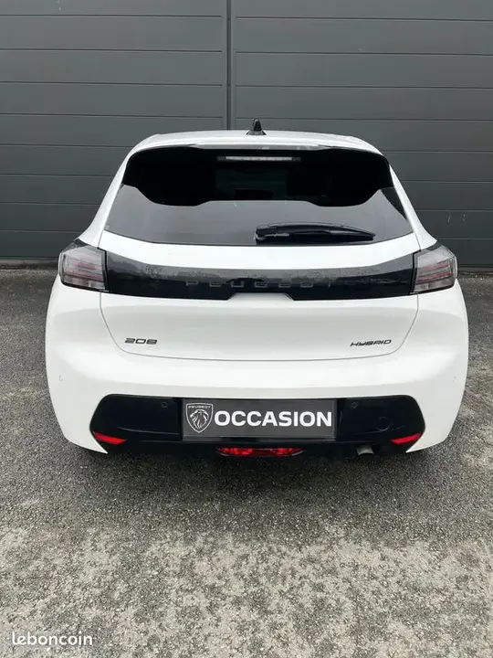 Peugeot 208 2024 photo 5