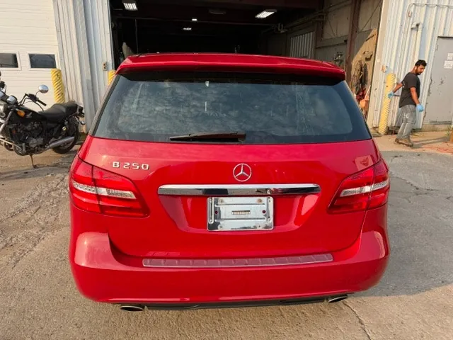 Mercedes-Benz B-Class 2014 photo 4