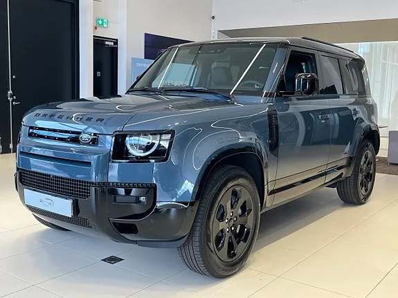 Land Rover Defender 110
