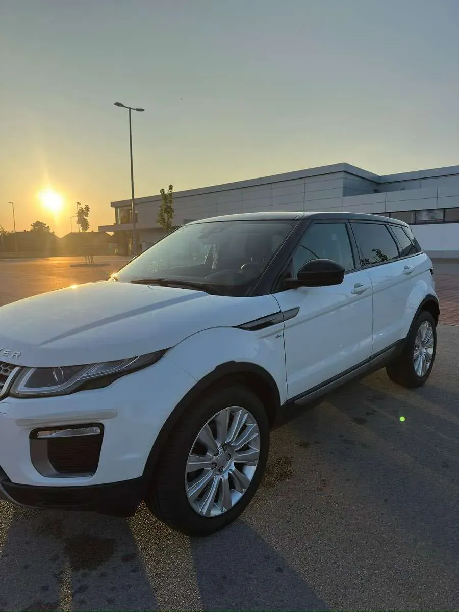 Land Rover Range Rover Evoque 2017 photo 3