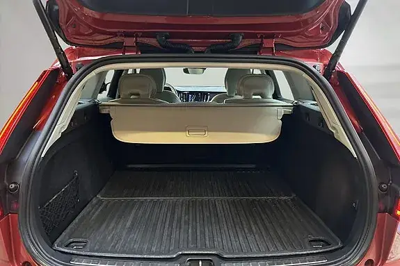 Volvo V60 Cross Country 2021 photo 4