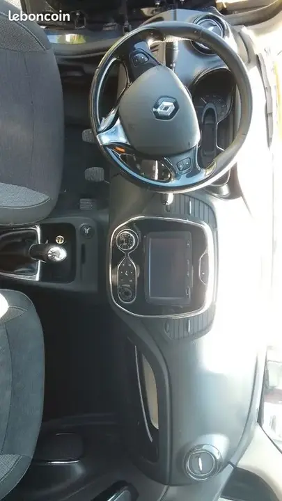 Renault Captur 2015 photo 3