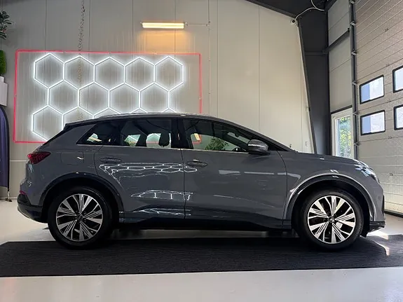 Audi Q4 E-Tron 2022 photo 4