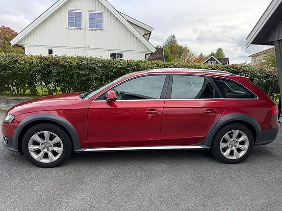 Audi A4 Allroad 2011 photo 4