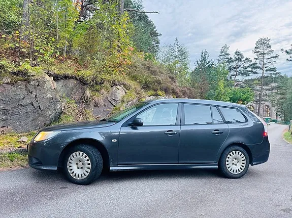 Saab 9-3 2009 photo 3