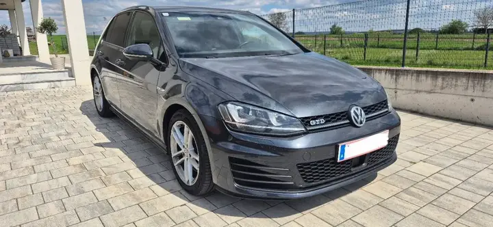 Volkswagen Golf Gtd