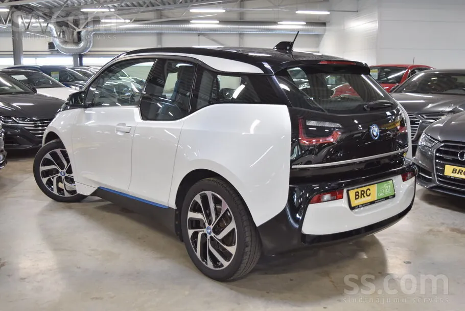 BMW I3 2021 photo 2