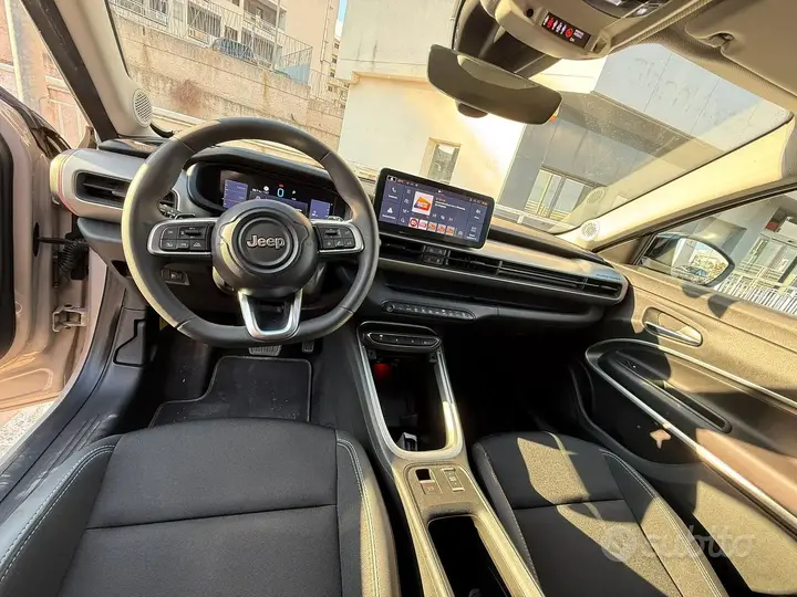 Jeep Avenger 2024 photo 4